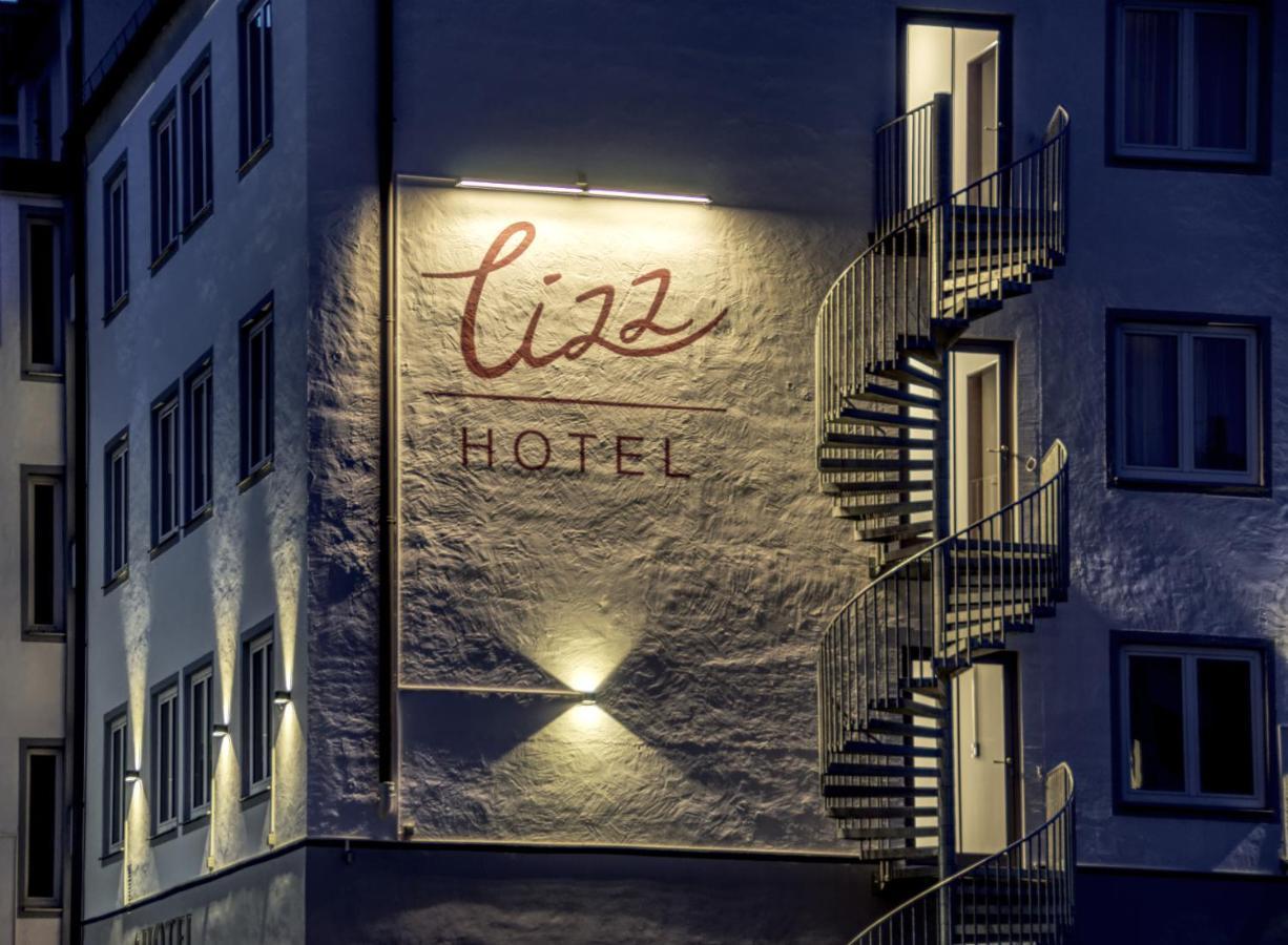 Lizz 3* München